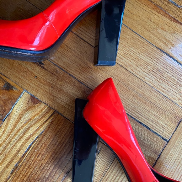 Shoes - Picture 8 of 9